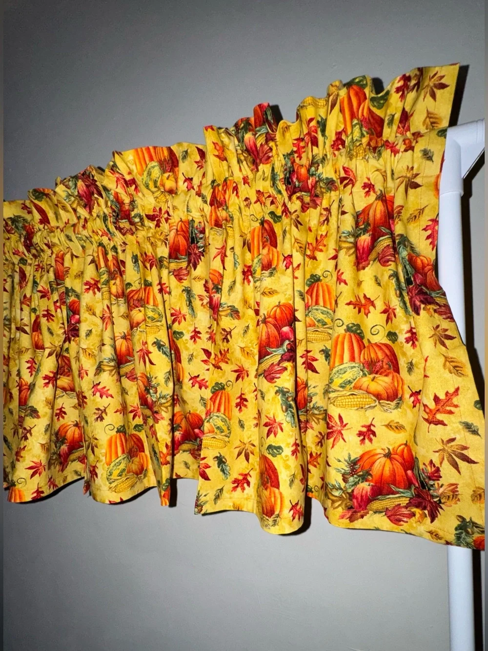 Set of 2 New!! Harvest Valances